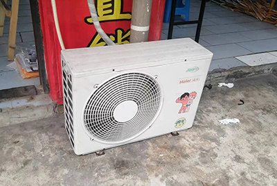 汶川空调突然不制冷只吹自然风怎么办？